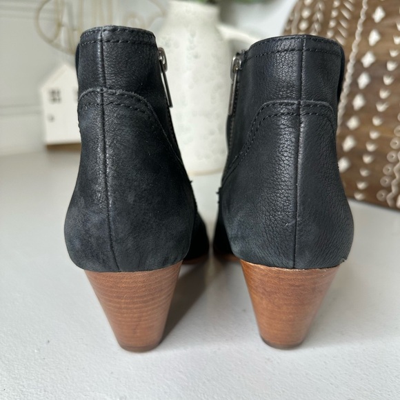 Frye Black Reina Leather Western Ankle Booties - Size 7.5M - Picture 7 of 10
